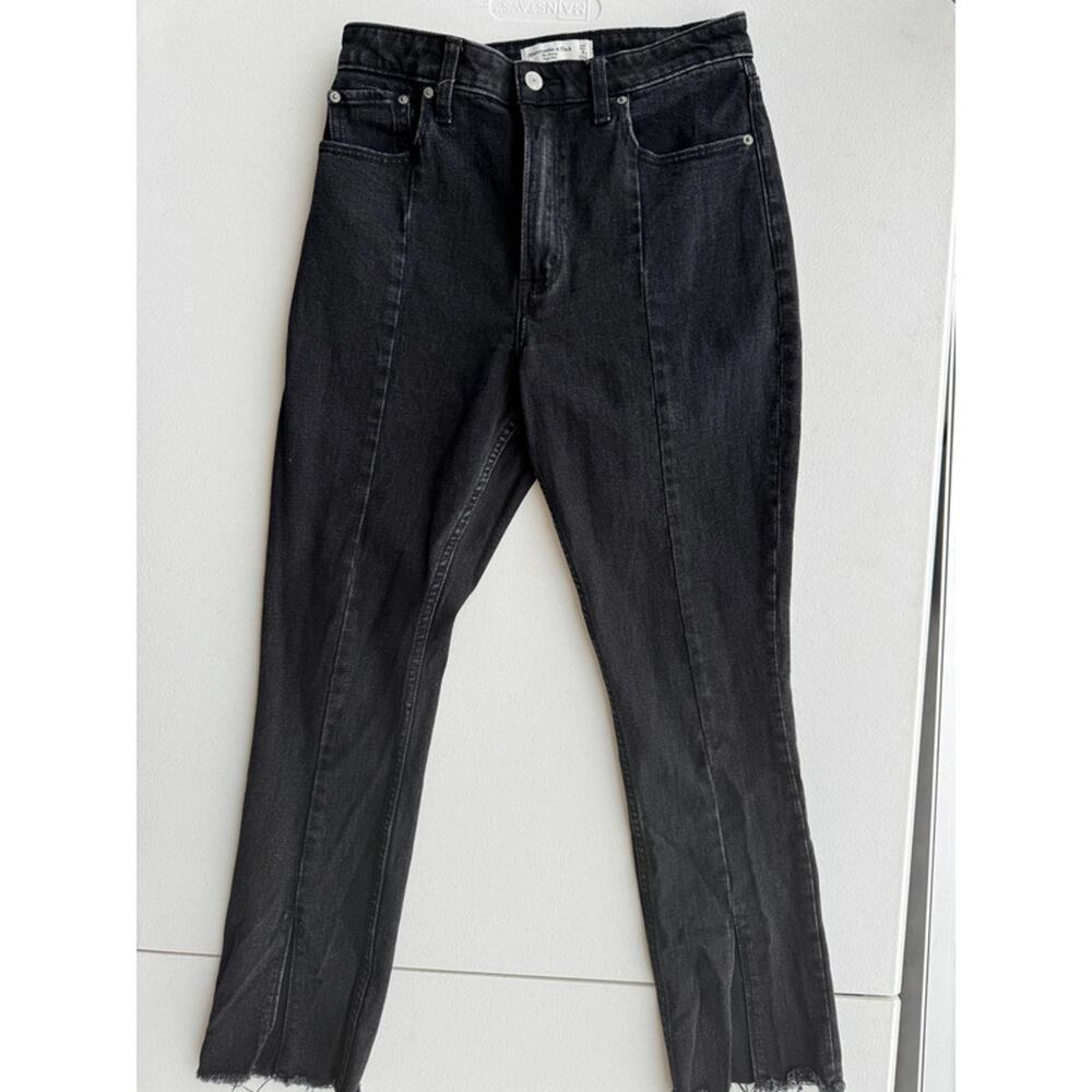 Abercrombie Fitch Skinny Highrise Black with Front Slit on Hem 2228